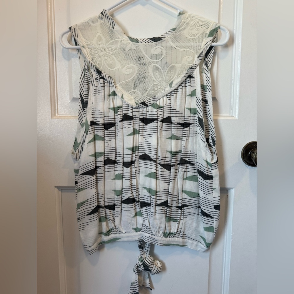 Women’s SWELL Blouse